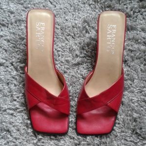 Confortable Red Heels  size 7.5 M By FRANCO SARTO